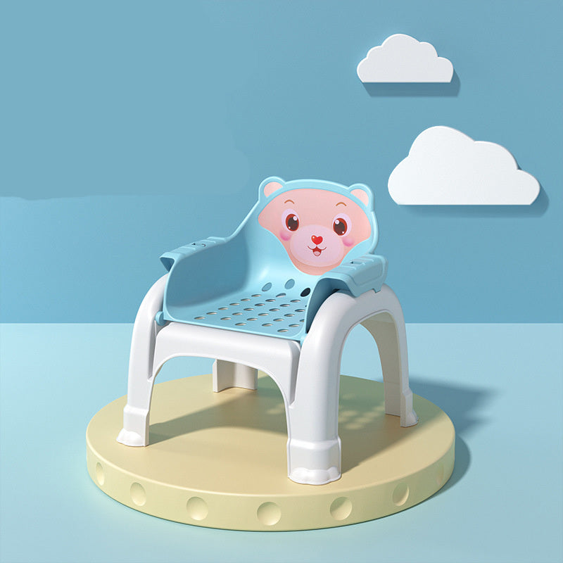 Children's chair with bear design on a blue background