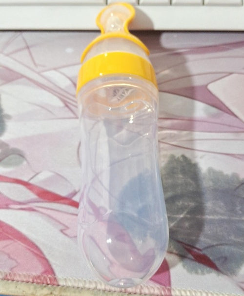 TotNest Baby Spoon Feeder Bottle