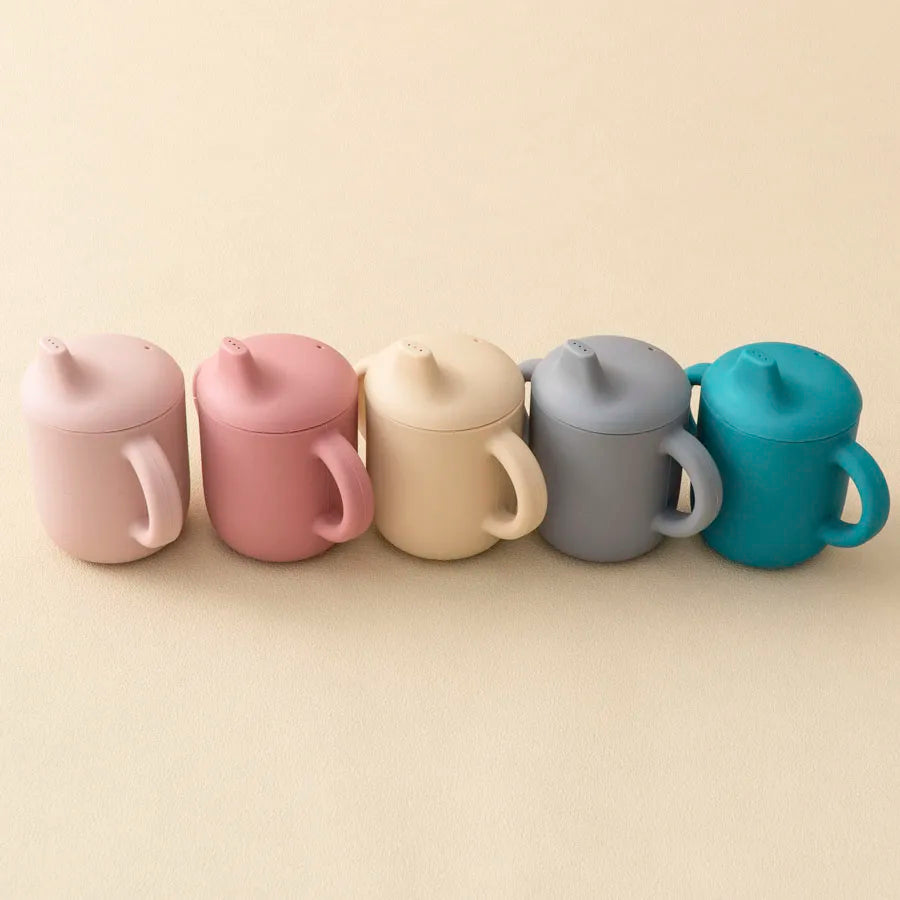 Portable Silicone Baby Feeding Cups - Ideal for Infants and Toddlers with Easy Grip Handles